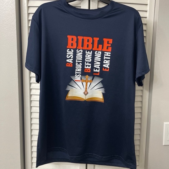 Other - NWOT T-shirt (large)
